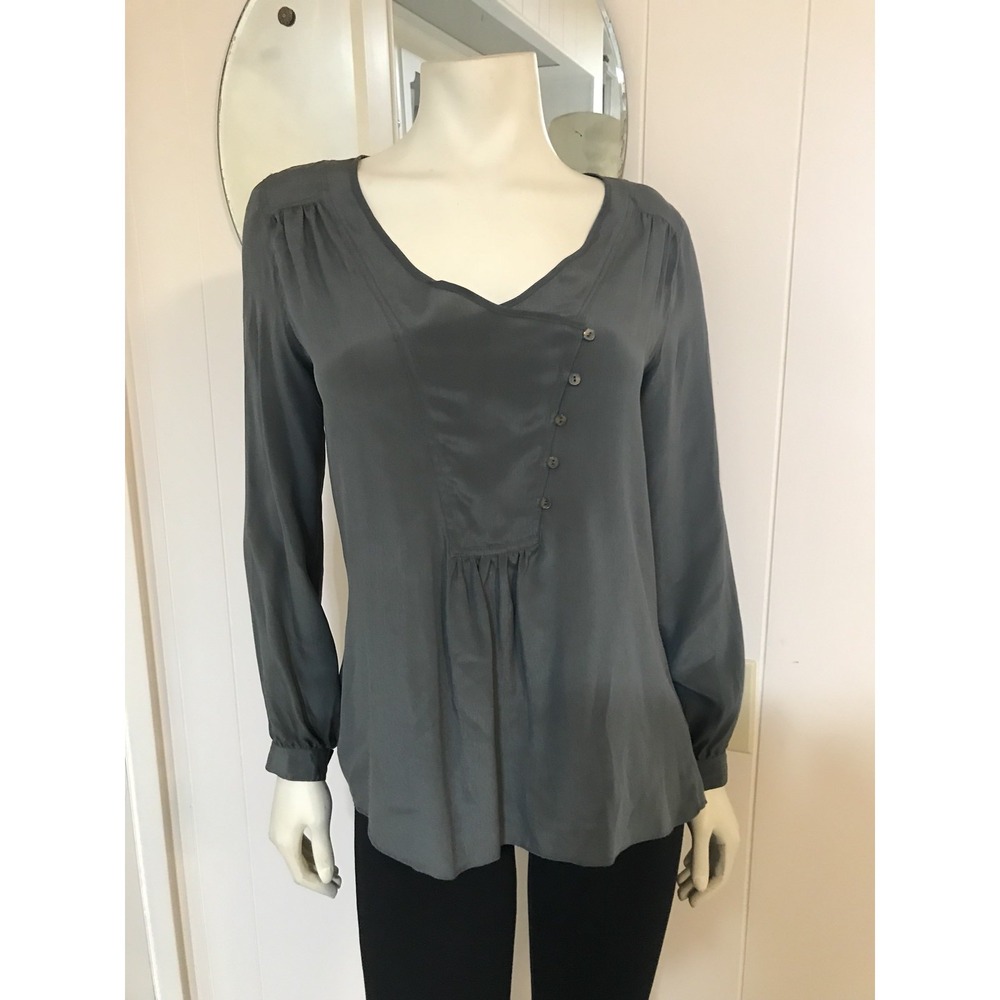 Lil Anthropologie Gray Yoke Front 100% Silk Pull Over Long Sleeved Poet Blouse 4